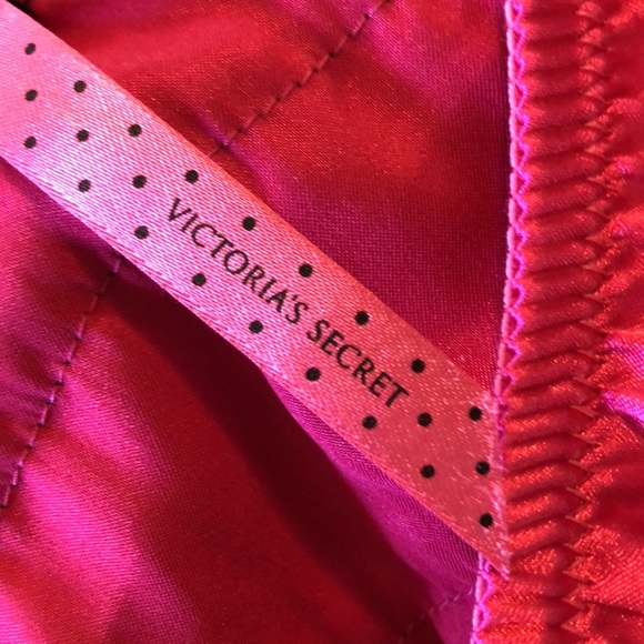 VICTORIA SECRET sz M/L Ruffle-Butt Full Garter NEW - Picture 7 of 13